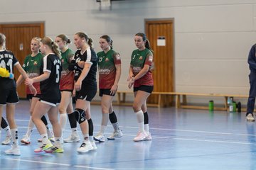 Bild 325 - wBJ HSG Kremperheide/Muensterdorf - HSG Joerl-Doppeleiche Vioel : Ergebnis: 34:23